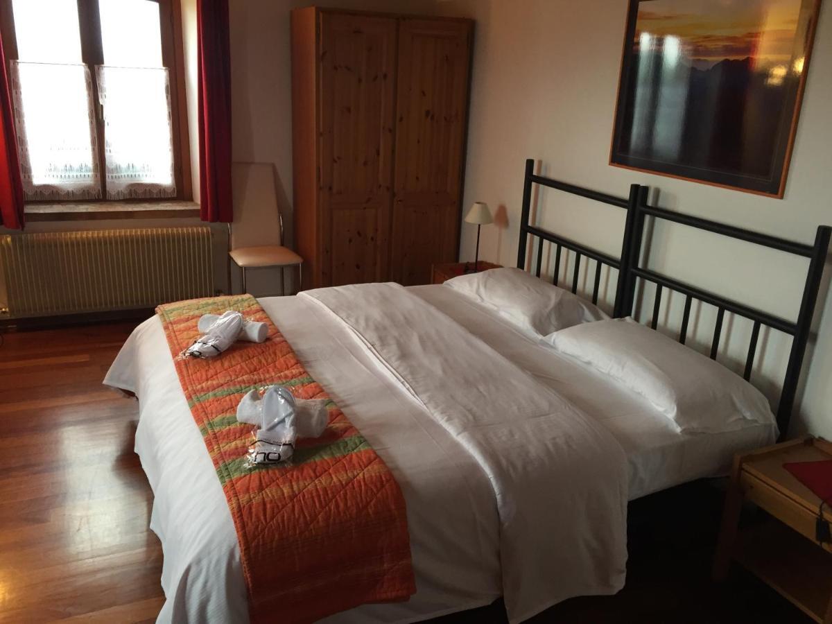 Qui Wolf Udine Hotel Collalto Luaran gambar