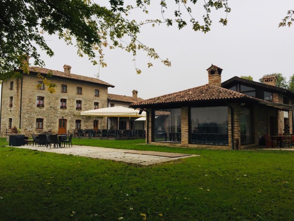 Qui Wolf Udine Hotel Collalto Luaran gambar