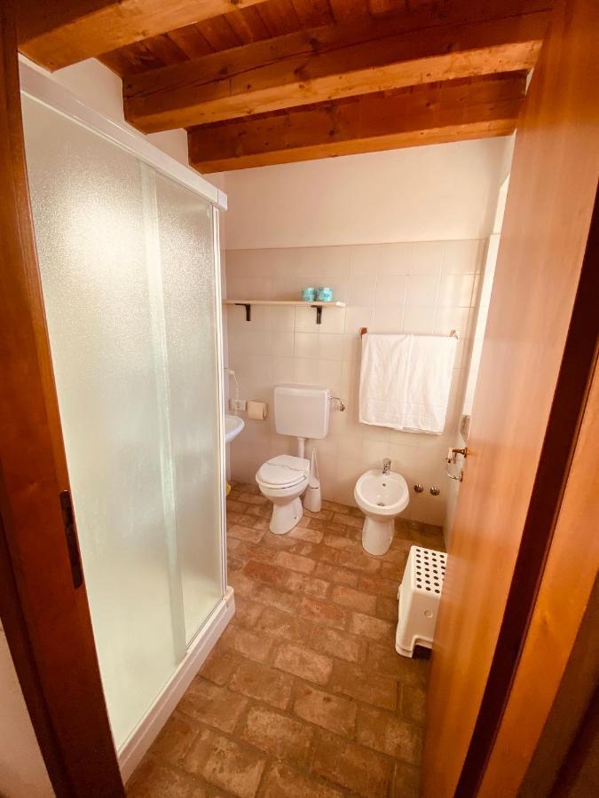 Qui Wolf Udine Hotel Collalto Luaran gambar