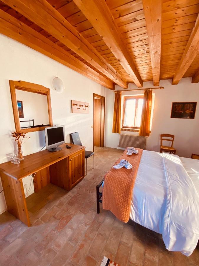Qui Wolf Udine Hotel Collalto Luaran gambar
